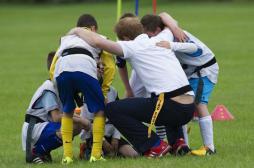 Rugby à l'école : des chercheurs alertent sur les risques 