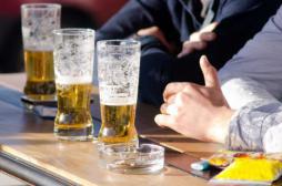 Alcool : opter pour des verres droits pour tenir debout