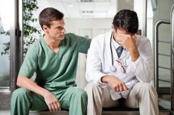 Les médecins américains sont épuisés et déprimés