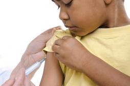 Vaccin contre la dengue : Sanofi Pasteur va rembourser les doses inutilisées et modifier la notice