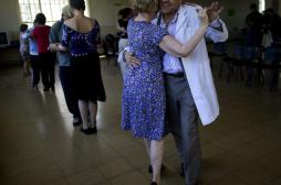 Ralentir l'évolution de Parkinson en dansant le tango 