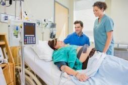 3 voire 2 jours à la maternité. Pourquoi pas ? A condition d’être bien surveillée au retour…