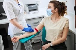 Covid long : un test sanguin pour prédire les personnes à risque