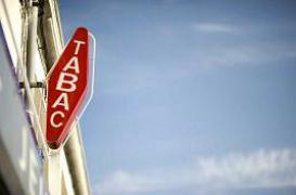 Buraliste contre vendeur d'e-cigarettes, la guerre est déclarée 