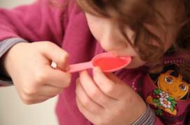 Encore trop d’enfants traités avec de la codéine