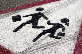 Prévention routière : des bandes réfléchissantes sur les cartables 