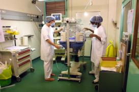 Les faiblesses de la médecine de la naissance