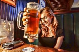 Alcool : les Français boivent moins et mieux