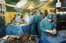 Première en France : une greffe de rein sans cicatrice