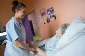 Fin de vie des personnes âgées : 10 propositions pour éviter un 