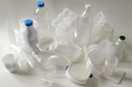 Bisphénol A : l’Europe propose de durcir la réglementation