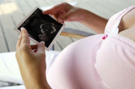 A 6 mois, le foetus est sensible au langage