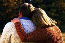 Pourquoi nos cheveux tombent plus en automne