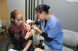 Cancer du col de l’utérus : 1 dose de vaccin pourrait suffire