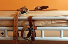 Psychiatrie : l'hôpital de Bourg-en-Bresse épinglé pour ses méthodes 