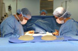 Prothèses mammaires : ce que veulent savoir les femmes 