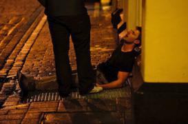 Alcool: les jeunes malades de l'ivresse