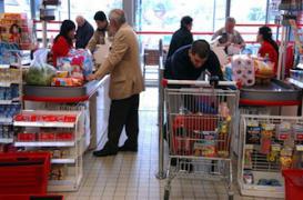 Pourquoi on fait mieux ses courses le ventre plein