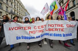 IVG : 3 Français sur 4 y sont favorables 