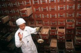 Polyarthrite : une plante chinoise pour booster l'effet des médicaments 