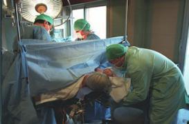 Les sages-femmes se heurtent à l'opposition de médecins 