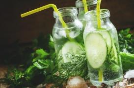 L'eau pétillante stimule la prise de poids