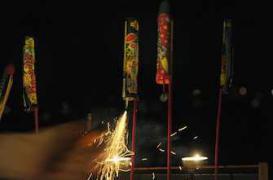 Urgences : les dangers des pétards du 14 juillet