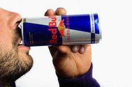 Boissons énergisantes : les 5 chiffres qui inquiètent les experts 