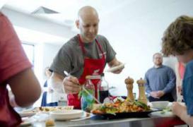 Cuisiner et manger équilibré : les secrets pour un coeur en forme