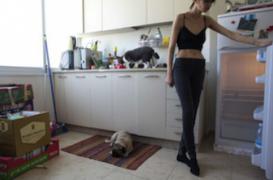 Anorexie : il faut arrêter d'isoler les jeunes de leur famille