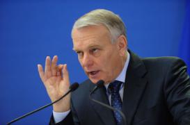 Réforme de la santé : Jean-Marc Ayrault ne répond pas aux urgences