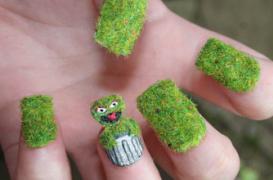 Hygiène : les infirmières priées de retirer leurs faux ongles