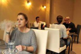Les Français séduits par la e-cigarette