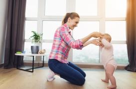 Danser avec votre bébé peut stimuler son intelligence émotionnelle