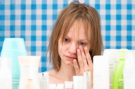 Acné : un patient sur cinq a des pensées suicidaires