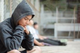 Comment aider un adolescent qui manque de confiance en lui