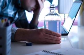 Alcoolisme : les thérapies par internet, ça fonctionne !