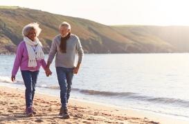 Marche-t-on vraiment moins vite quand on marche en couple ?