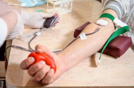 Don du sang: le sexe du donneur influence les chances de survie