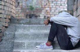 Troubles psychologiques et addictions : l'épidémie fait des dégâts chez les jeunes