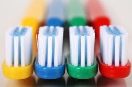 Un chirurgien retire 18 brosses à dents de l’estomac d’un patient