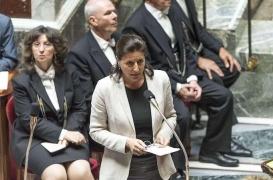 Vaccins : Agnès Buzyn rappelle l'innocuité des adjuvants