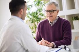 Cancer : trop de diagnostics tardifs après 75 ans 