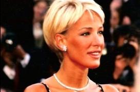 A 47 ans, Ophélie Winter révèle avoir fait congeler ses ovocytes à l'étranger