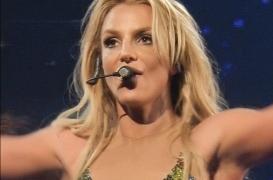 Britney Spears révèle avoir fait une fausse couche : quels sont les facteurs de risque ? 