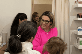 Lorie se confie sur son endométriose : “si j’avais attendu plus longtemps, je serais ressortie avec une stomie”