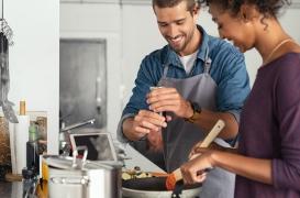 L’alimentation pendant le confinement : entre prise de poids, disputes et “fait maison”
