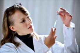 Après les décès en Italie : l’UE vole au secours des vaccins