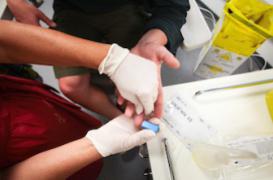 Sida : la moitié des séropositifs ignorent qu'ils le sont 