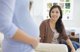 Gestation pour autrui : une société américaine accusée en France